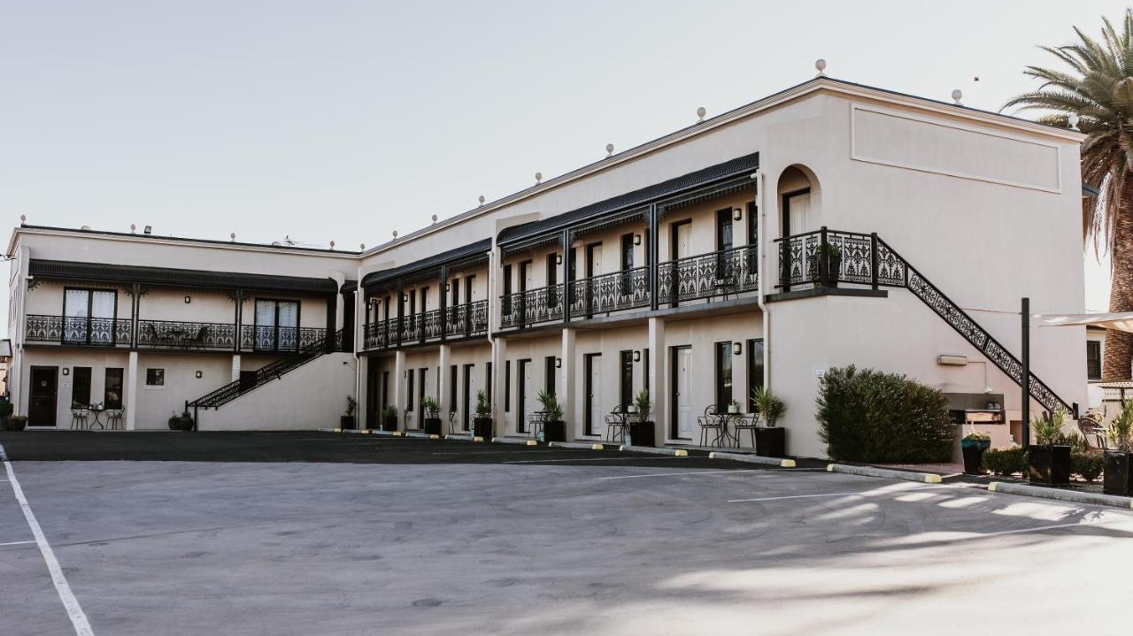 Inverell Terrace Motor Lodge Екстериор снимка