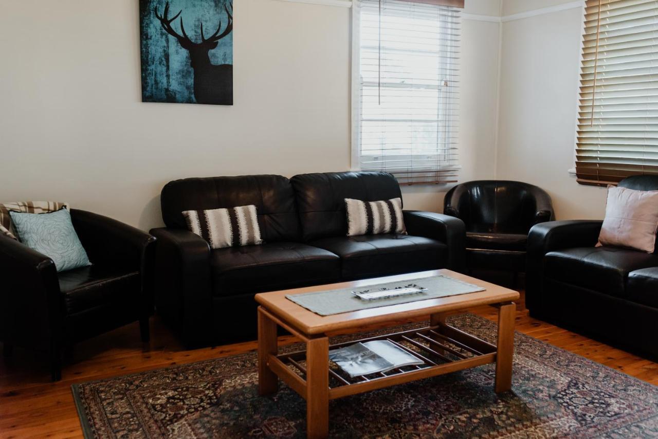 Inverell Terrace Motor Lodge Екстериор снимка