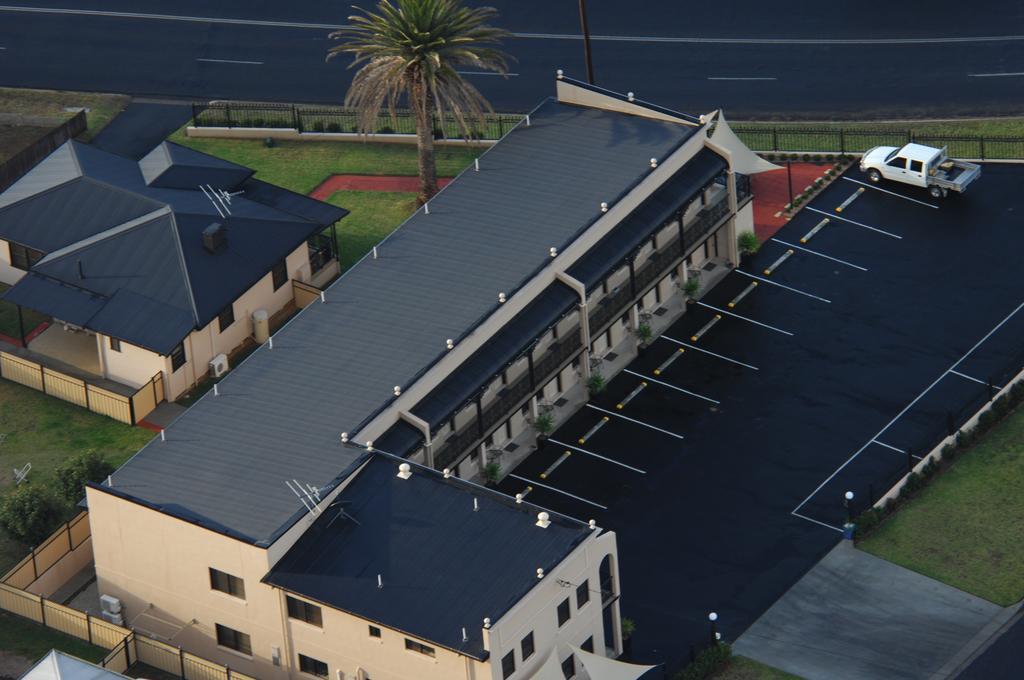 Inverell Terrace Motor Lodge Екстериор снимка
